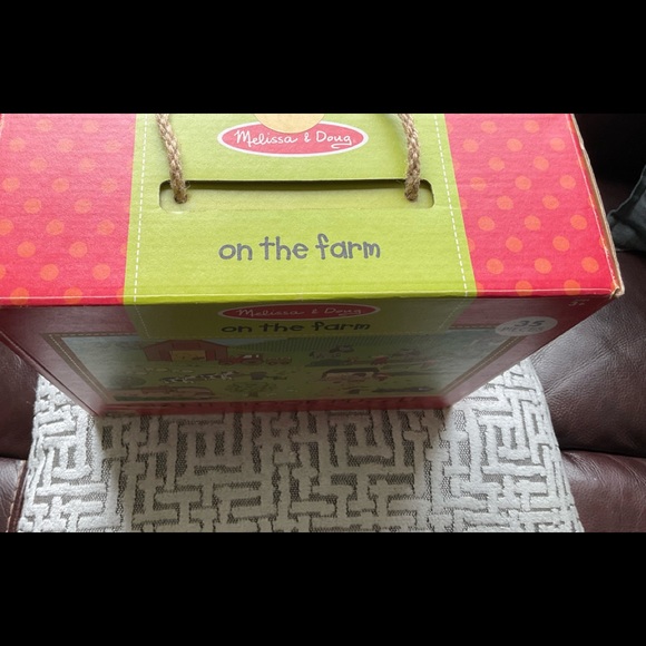 Melissa & Doug giant  floor puzzle - Picture 1 of 8